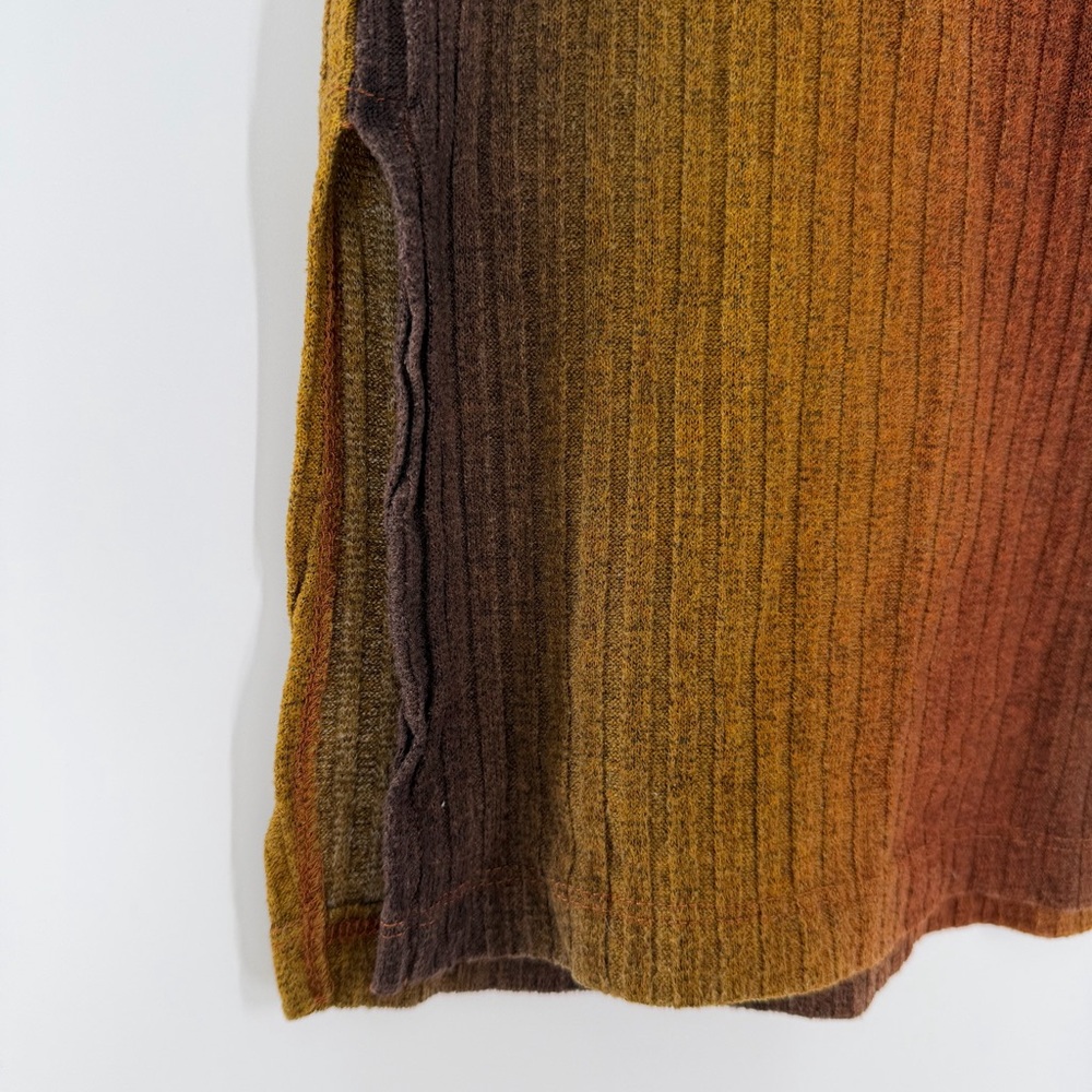Zara Warm-Toned Ribbed Knit Top - Picture 3 of 4
